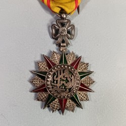 TUNISIE MEDAILLE EN ARGENT D'OFFICIER DE L'ORDRE TUNISIEN DU NICHAN IFTIKHAR MUHAMMAD EL AMIN 1942-1957 FRANCE LIBRE